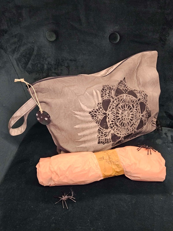 Yll&auml;tyslanka + pussi!