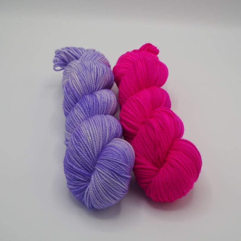 Falkerino DK - Friends & Cyberpink 2077